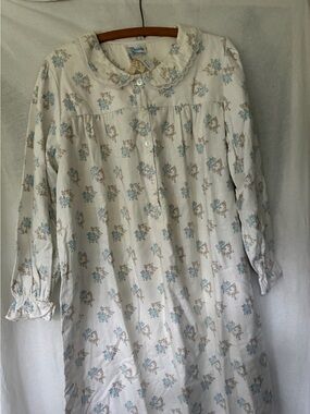 NWT 80s Damea Cotton Flannel Nightgown Prairie Homestead Trad Floral Medium VTG